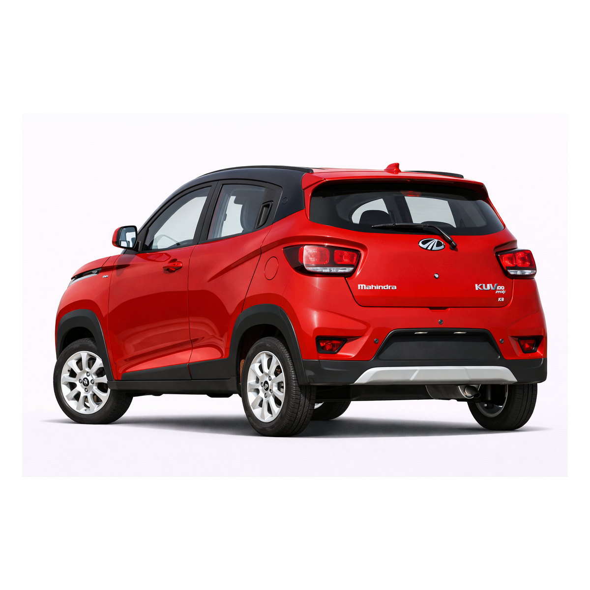 LUNETA MAHINDRA KUV100 2019-
